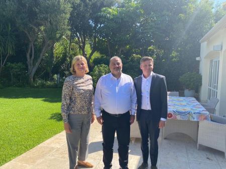 رئيس الموحدة منصور عباس يجتمع مع سفير السويد وسفيرة الدنمارك